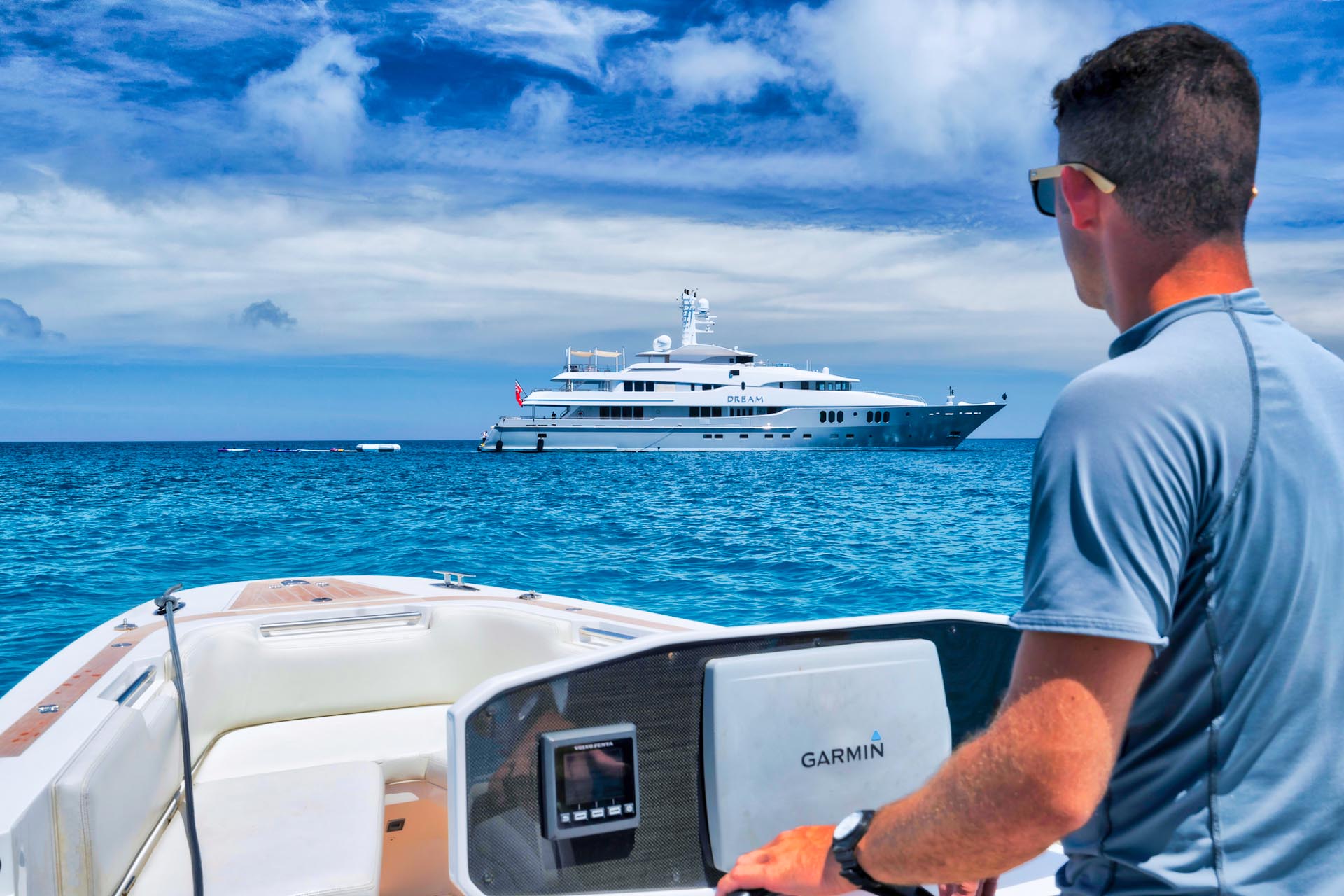 private yachting jobs